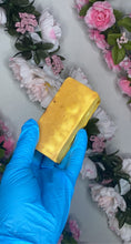 Load image into Gallery viewer, Turmeric &amp; Honey Brightening Soap
